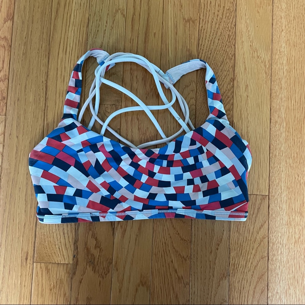 Lululemon Free to be Wild bra